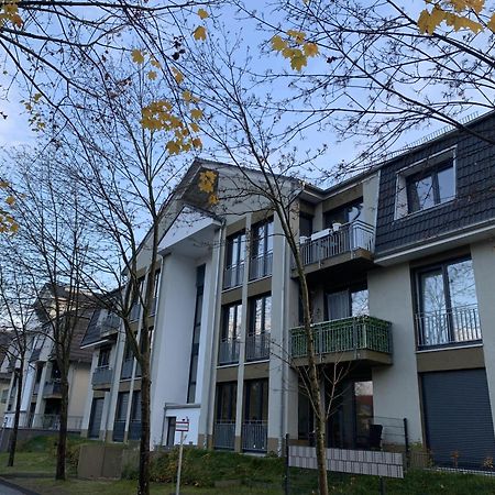 Neue Stillvolle Wohnung Im Steinbach Palais, Ideale Lage Bad Saarow Luaran gambar
